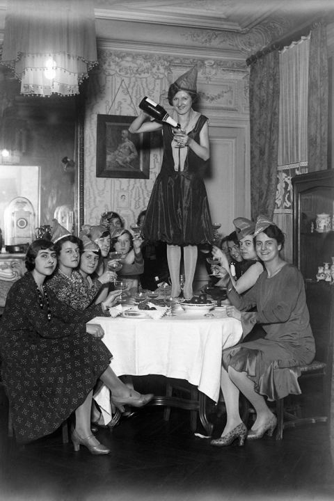 LADIES’ NIGHT OUT: CHEESE + BUBBLY - Tuesday, 12/02/2025, 7:00 - 8:30 pm
