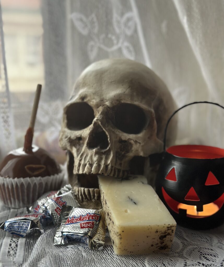 TRICK OR TREAT - Wednesday, 10/30/2024, 7:30 - 9:00 pm