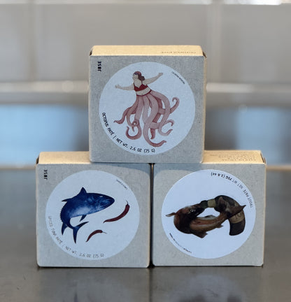 The Connoisseur’s Gift Box